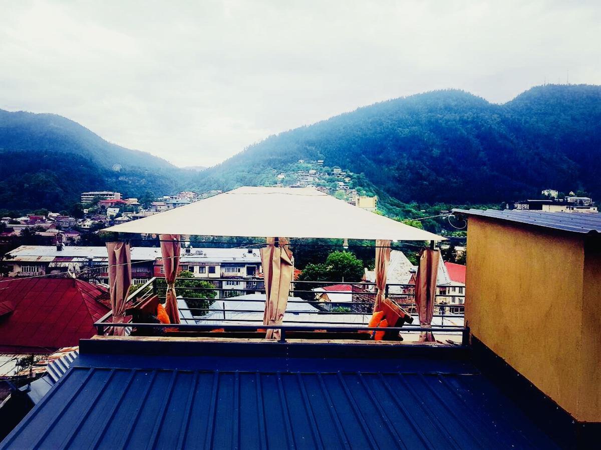 Borjomi Inn Exteriör bild